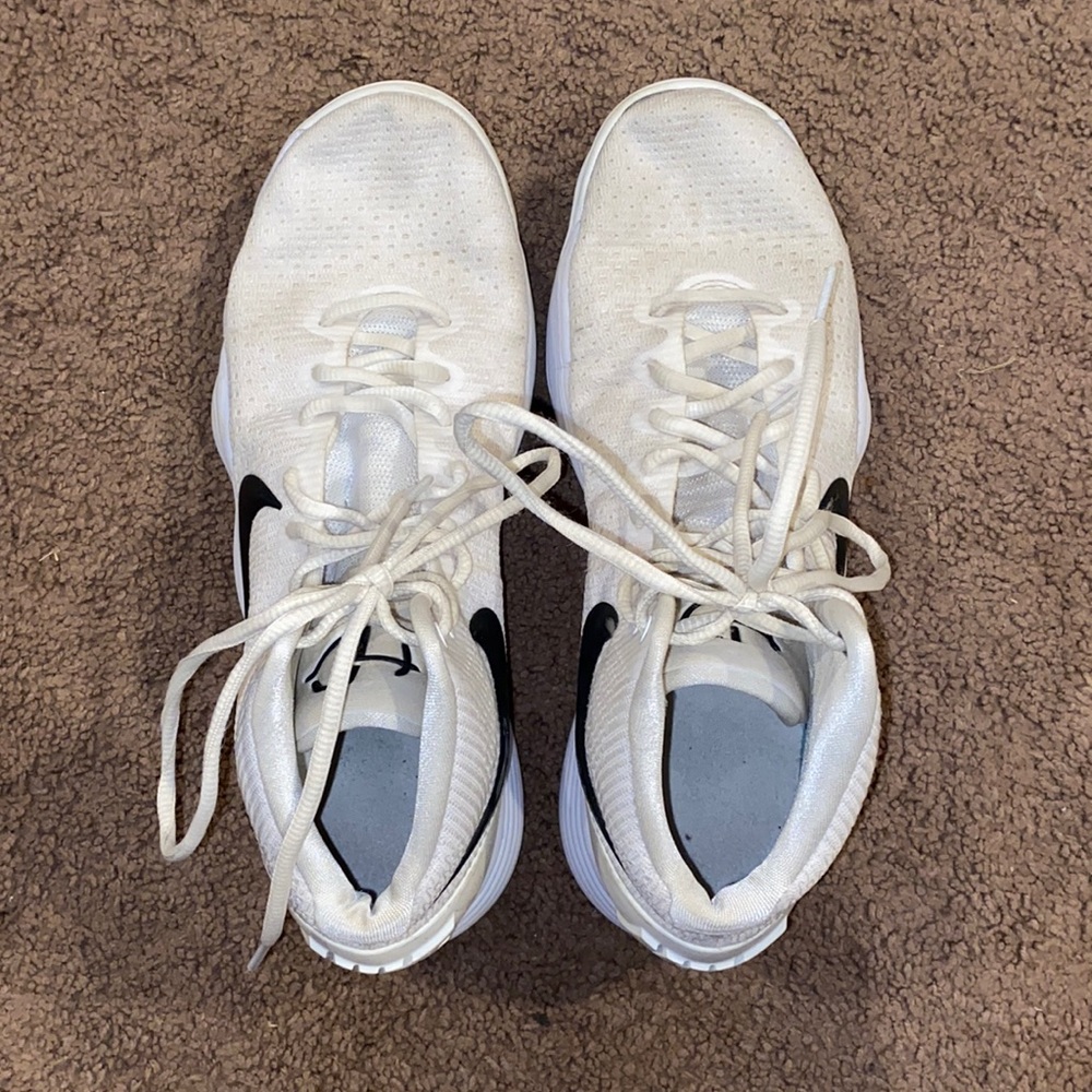Nike white basketball shoes. Size 11.5.
